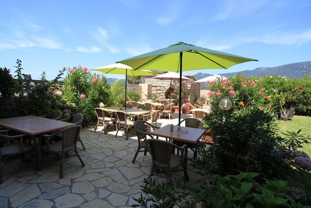 Hotel Beach 2* Propriano (Corsica)
