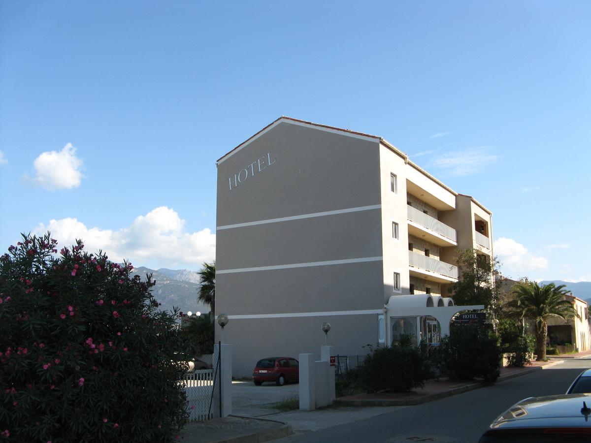 Hotel Beach Hotel 2*
